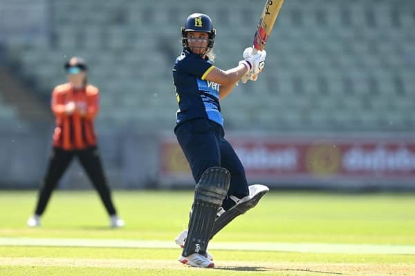Sterre Kalis hit 54 (41 balls) to help Warwickshire beat The Blaze.