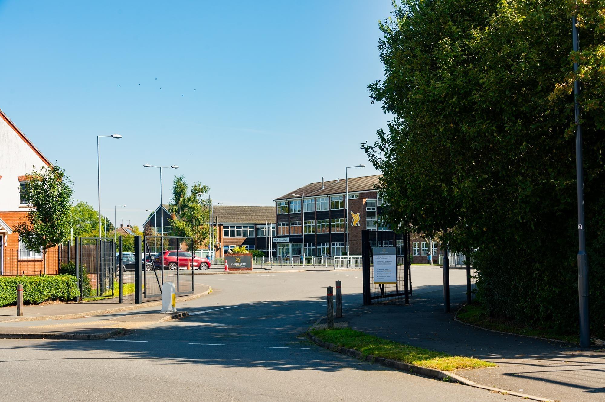 'Interim' headteacher appointed for school in Warwick after 'continued ...