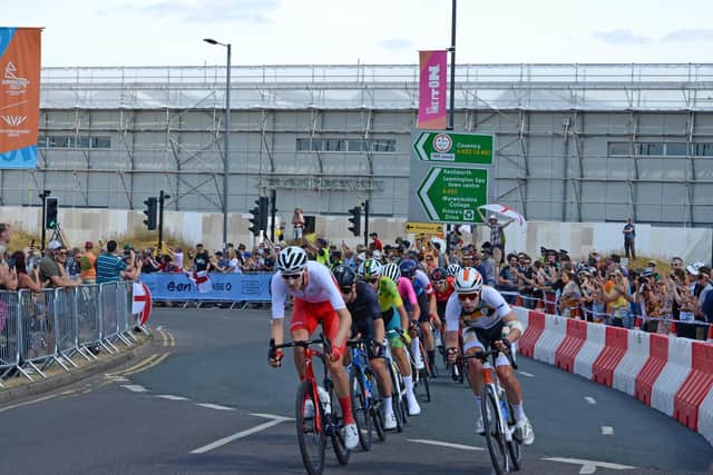 The Men's Cycling Road Race for the Birmingham 2022 Commonwealth Games taking place in Warwick yesterday (Sunday August 7). Photo by Allan Jennings.