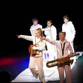 The play features nine teenagers.