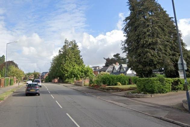 Three houses have been sold in Lillington Road since 2020, for an average price of £1,500,000.