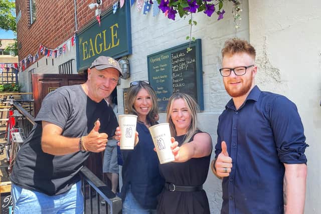 Left to right: Phil Baker from Ronnie’s Bar, Rachel Silverthorne from The Eagle, Helen Winters from The Globe and Ben Schofield from The Rose and
Crown. Photo supplied