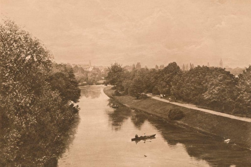The Leam at Leamington in 1902.