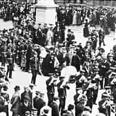 The march for the coronation of KIng George V in The Parade, Leamington, in 1911. Copyright Leamington History Group Archive.