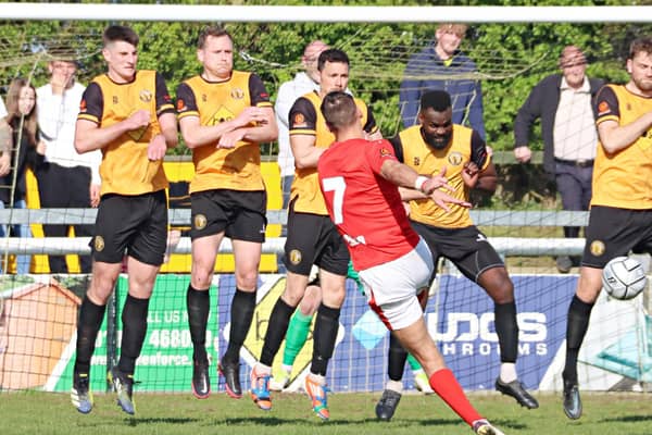 Leamington's wall holds firm against title-hopefuls Brackley Town on Easter Saturday   Picture by Sally Ellis