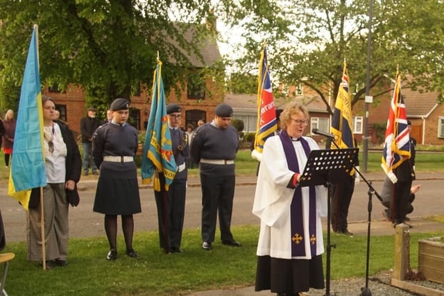 The Revd Helen Merrigan delivers a service of remembrance.
