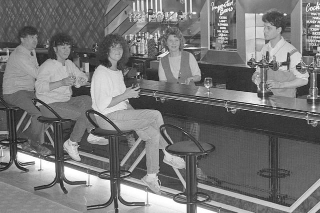 Windmills wine bar is pictured in March 1987. Does this scene bring back memories?