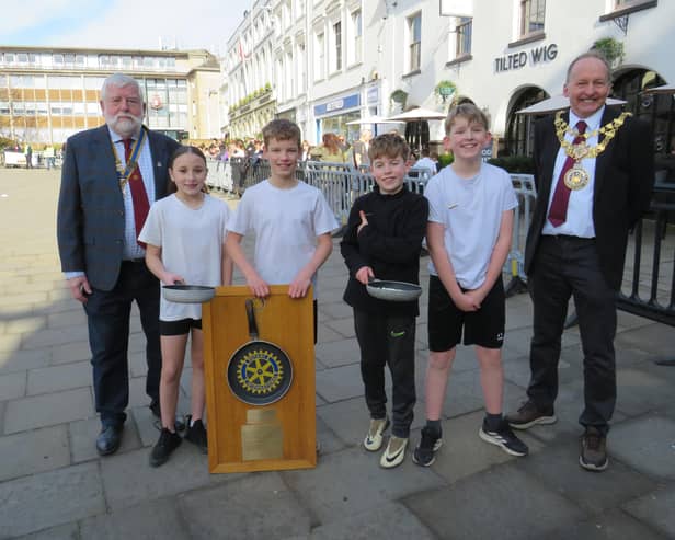 The Year 6 winners from Coten End Primary School. Photo by Warwick Rotary Club
