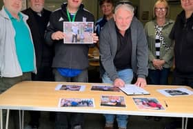 More than 300 people signed a petition backing Feilding Palmer Hospital in Lutterworth in just hours after an action day was launched by Cllr Martin Sarfas.