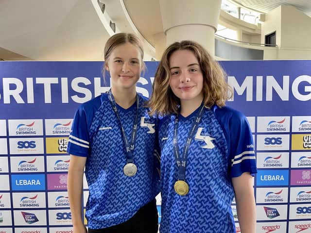 Teia Hendley (left) Annabel Crees (right) with their medals.