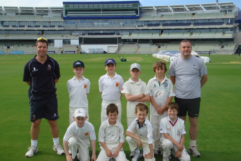 Leamington U9’s played in the Warwickshire finals at Edgbaston as part of the Royal opening celebrations made by Prince Philip. The boys made an impressive start with a 65 run win over Moseley Ashfield, but ran out 2nd to the winners Walmley by 8 runs in a close contest (their only defeat of the season). They also recorded a comfortable 13 run win over Bablake.