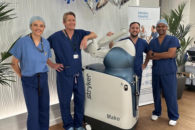 Mr Riemer with his team and Mako®