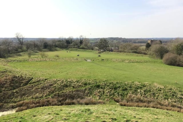 An archer is thought to haunt the site of Brinklow Castle, on a small hill known as the ‘tump’. The spectre was spotted by in 2019 by people in a passing vehicle who said he appeared to be practicing archery. When they turned around, he was nowhere to seen. The site is said to be haunted by a Victorian ghost and has also been a site of UFO activity.