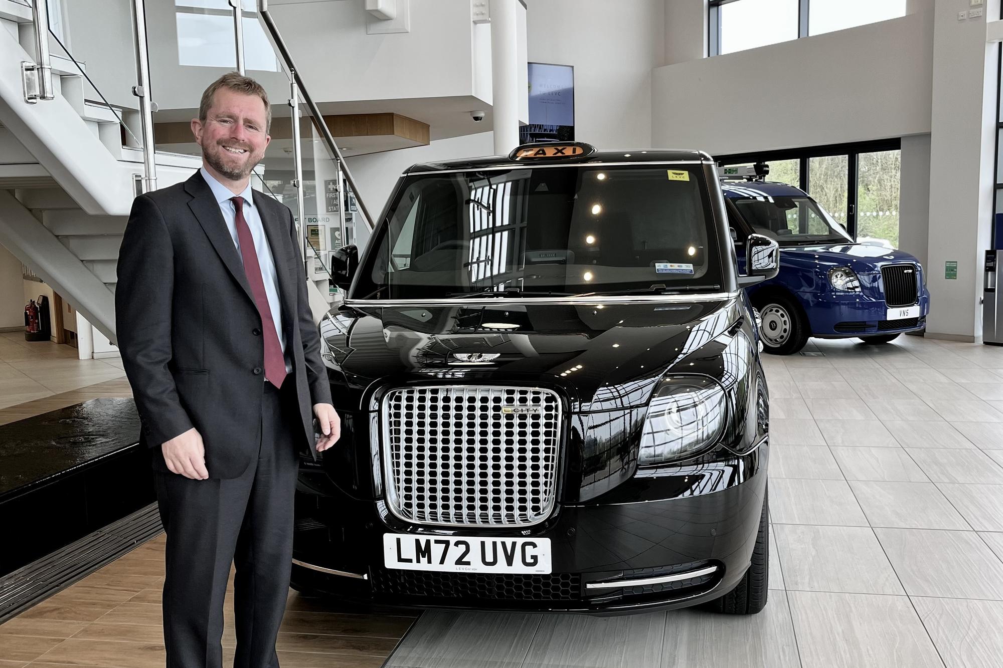 Taxi! Labour’s parliamentary candidate for Rugby visits electric cab ...