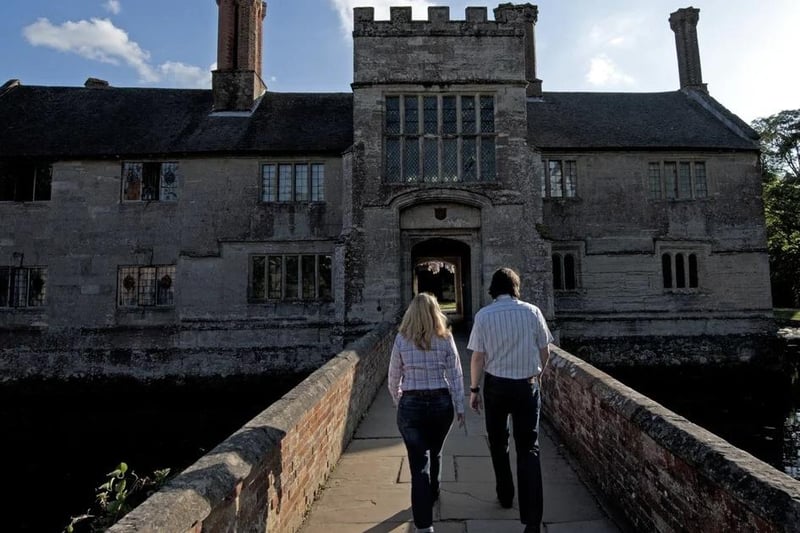 At Baddesley Clinton there are three outdoor cinema experiences on the front lawn, overlooking the house. On Friday July 7, enjoy an open-air showing of the most successful movie musical of all time, ‘Grease’.
On Saturday July 8 there’s a sing-a-long showing of The Greatest Showman and on Sunday July 9 there’ll be a showing of the incredible Top Gun: Maverick!
www.nationaltrust.org.uk/visit/warwickshire/baddesley-clinton