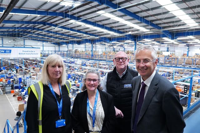Nuneaton MP visits local shower manufacturer to celebrate innovation and sustainability