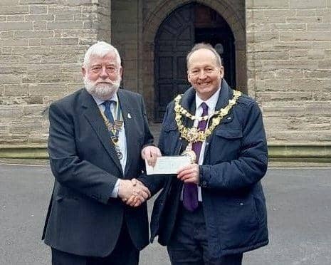 Rotary President Dick Dixon with Mayor Cllr Dave Skinner