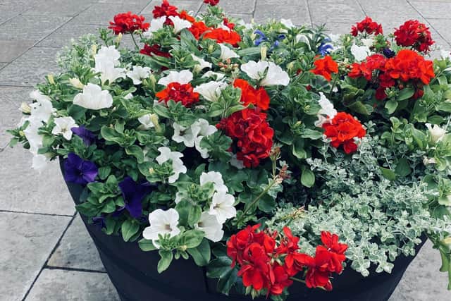 More than 285 baskets in addition to around 60 tubs and planters have been placed around the town thanks to the support of Warwick residents and businesses. Photo supplied