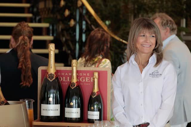 A luxury welcome sponsored by Bollinger