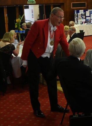 Toastmaster Bob Lloyd.