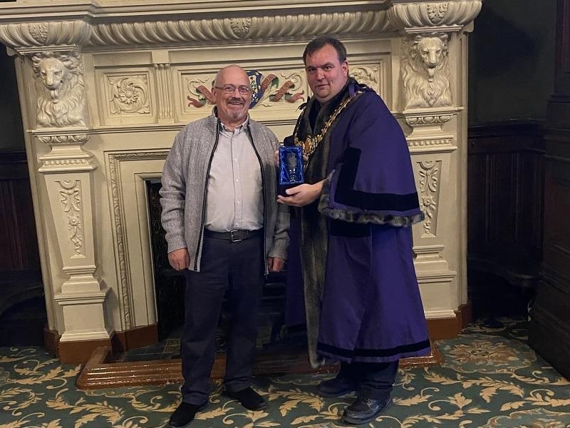 Paul Hampton received an award for his dedication and hard work in helping raise much needed funds for multiple sclerosis. Paul works to help give people a chance to meet others with similar symptoms and the social events are always very popular with the monthly Sunday Lunch Club regularly full.