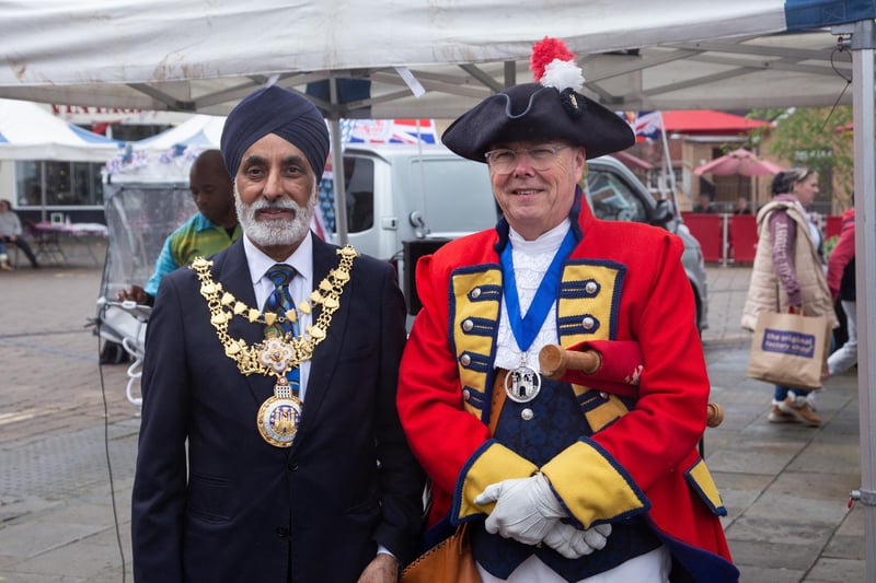 The Mayor of Warwick, Parminder Singh Birdi with the Town Crier Michael Reddy. Photo by George Gulliver Photography