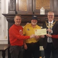 Warwick's first PubFest helps raise more than £2k for mayor's chosen charity