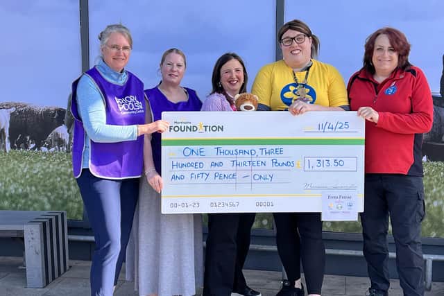 Photo shows Priory Pools Community Centre volunteers Janette and Mandy, Molly Olly's founder Rachel Ollenshaw and Leamington Morrisons community champion Alex Pearson and Tess from Warwickshire Search and Rescue.