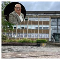 Warwickshire County Council's ex-leader accuses Microsoft of 'blackmail'