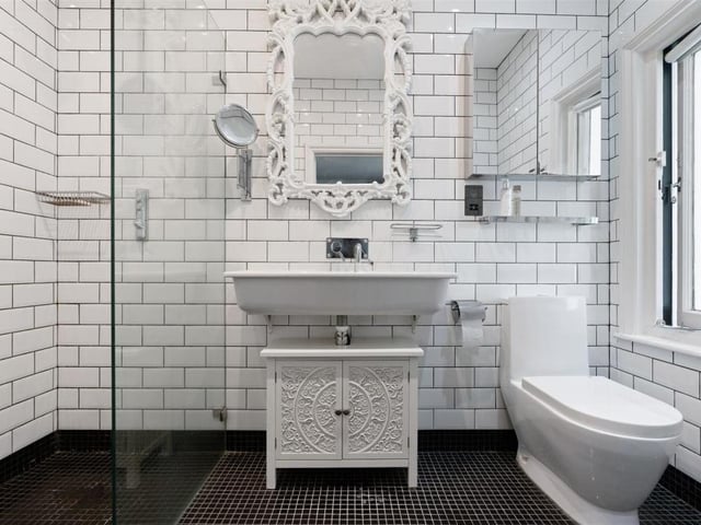 One of the bathrooms. Photo by Fine and Country
