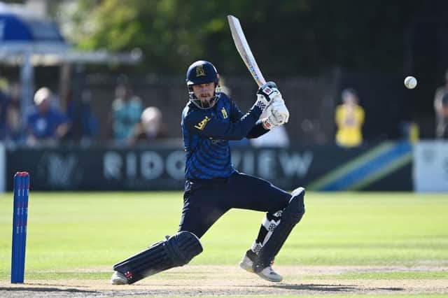 Ed Barnard will captain Warwickshire as they take on Surrey at Rugby School