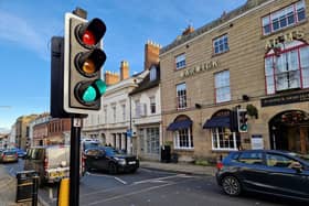 New 'eco friendly' traffic lights have been installed at the junction of High Street and Swan Street, near the Warwick Arms, in Warwick Town Centre. Photo by Warwickshire County Council.