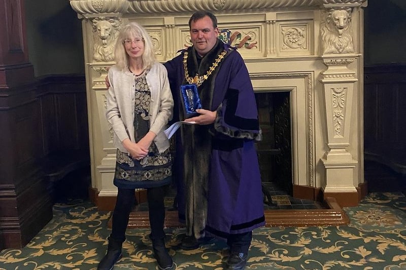 Kath Bannister in recognition of the valuable work she does as a community Leader.
The Mayor wanted to pay tribute to her volunteering for years working in the community in Leamington for example helping to set up the Bounce Back breast cancer support group for breast cancer patients across south Warwickshire. The group meets every month at the Brunswick Healthy Living Centre in Leamington for discussions, talks, social outings and pamper treatments.