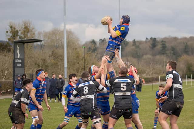 Leamington Second Row, Greg Atherton, securing lineout possession. Pic: Ken Pinfold.