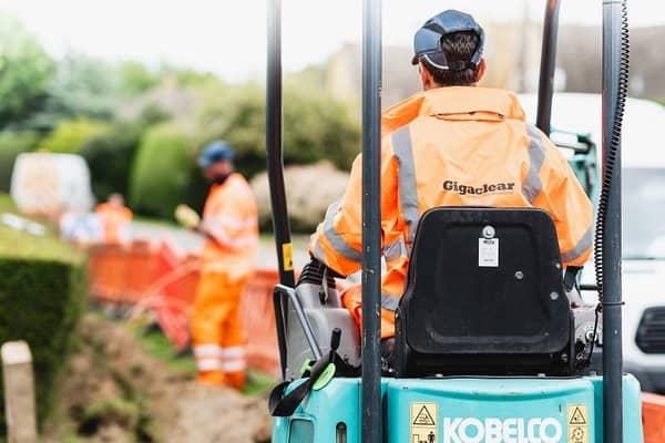 Engineers Are Completing Fibre Optic Cabling in Lutterworth