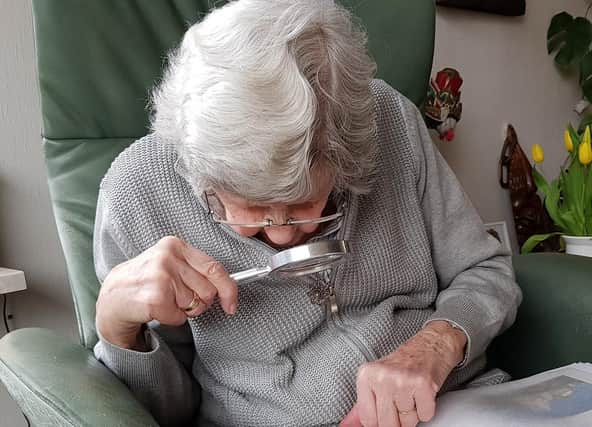 Hundreds of elderly people will be hit by the cuts. Illustration picture from Pixabay.