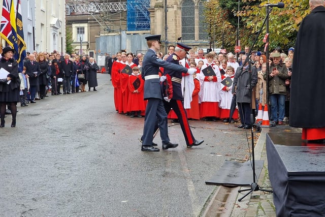 The wreath laying in Church Street. Photo by Warwick Court Leet