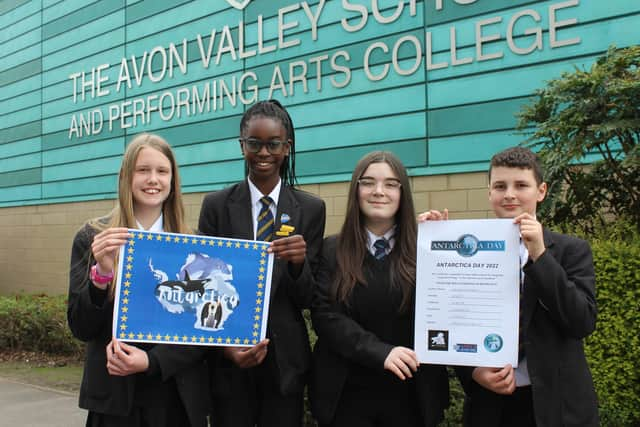 The students with their flag.