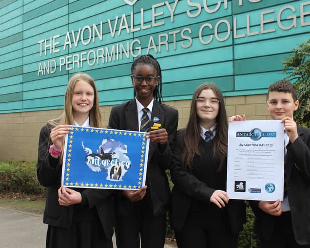 The students with their flag.