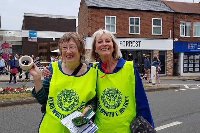 The Kenilworth and District Soroptimists helped with the organisation.