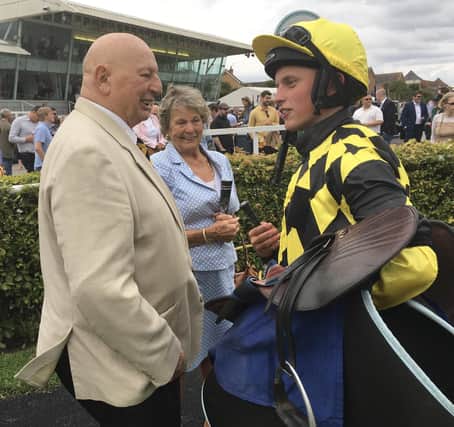 Former Coventry City manager John Sillett will be remembered in the John Sillett Memorial Handicap Chase over three miles at Warwick on Thursday.