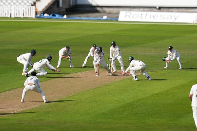 Notts were denied a victory by bad weather on the last day against Warwickshire.
