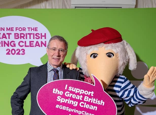 Rugby MP Mark Pawsey is encouraging people to clean up the community.