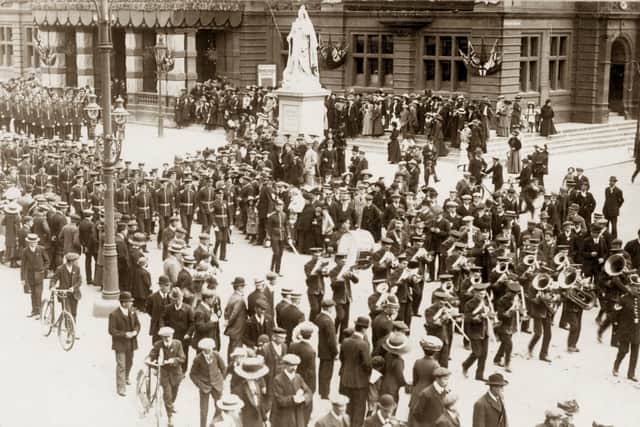 1911 Lower parade march past Town Hall - Derek Billings Collection Leamington History Group Archive.