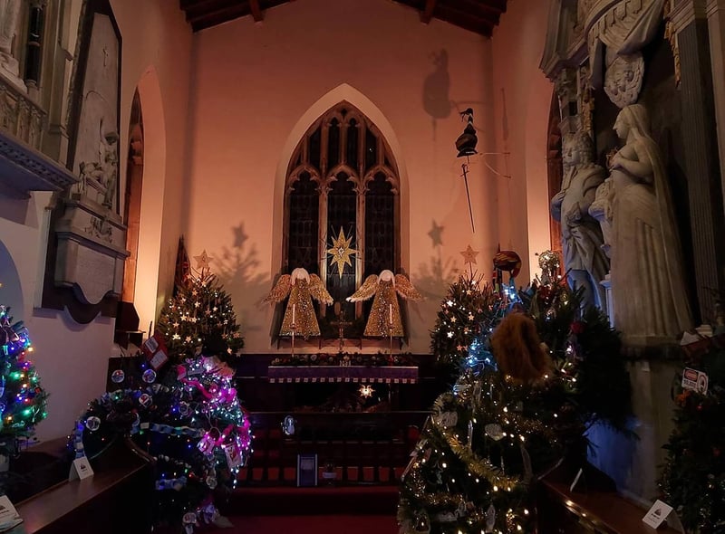 Christmas mood is set in Newbold.