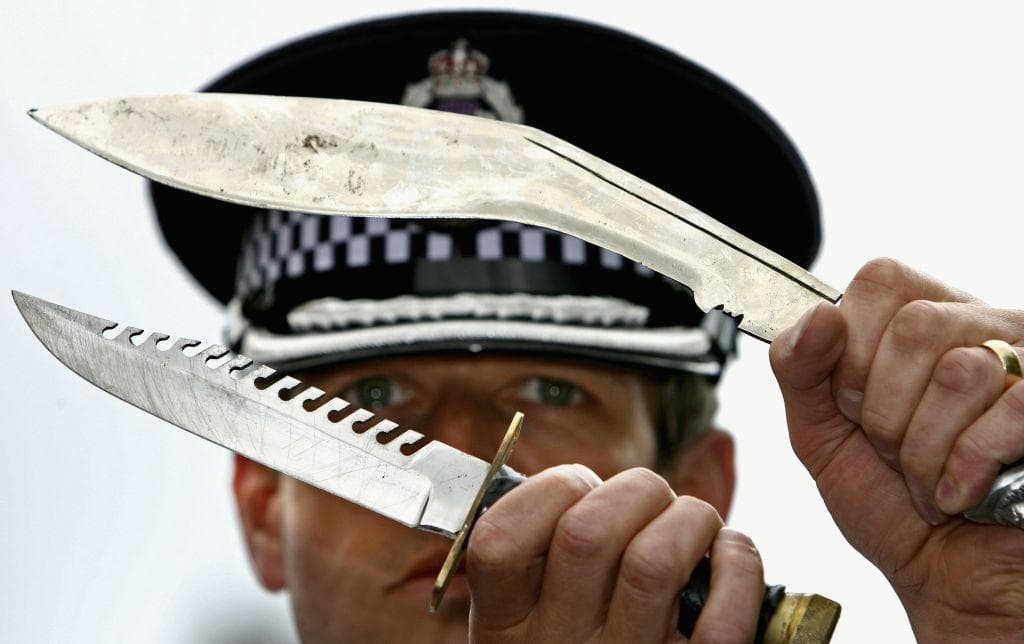 Knife Surrender Surrender knives and weapons 'no questions asked' at Rugby Police drop ...