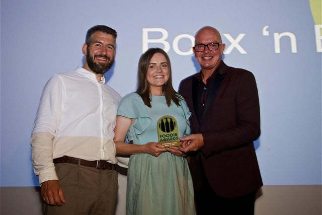 Paul Jones presents Boxx n Bar with Streetfood Trader of the Year Award. Photo by David Fawbert Photography