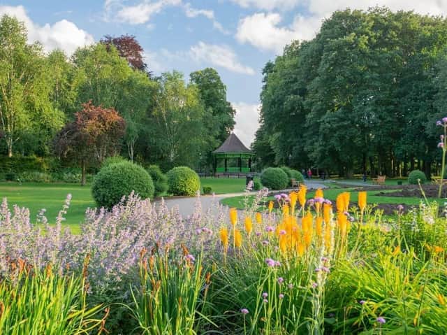 A picture of Caldecott Park from our library.