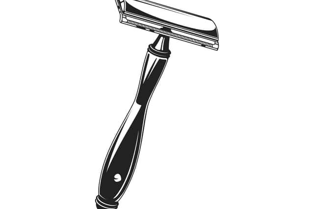 Urge to swap plastic disposable razors with metal safety razor (photo: Adobe)