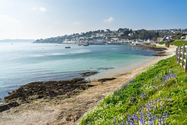 Average customer rating: 85 per cent. Beach rating: 4/5. Peace and quiet rating: 5/5
